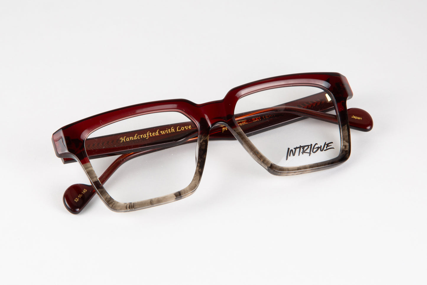 INTRIGUE style SAY YEAH c621 burgundy red grey fade clear acetate 52-16-145 Japan