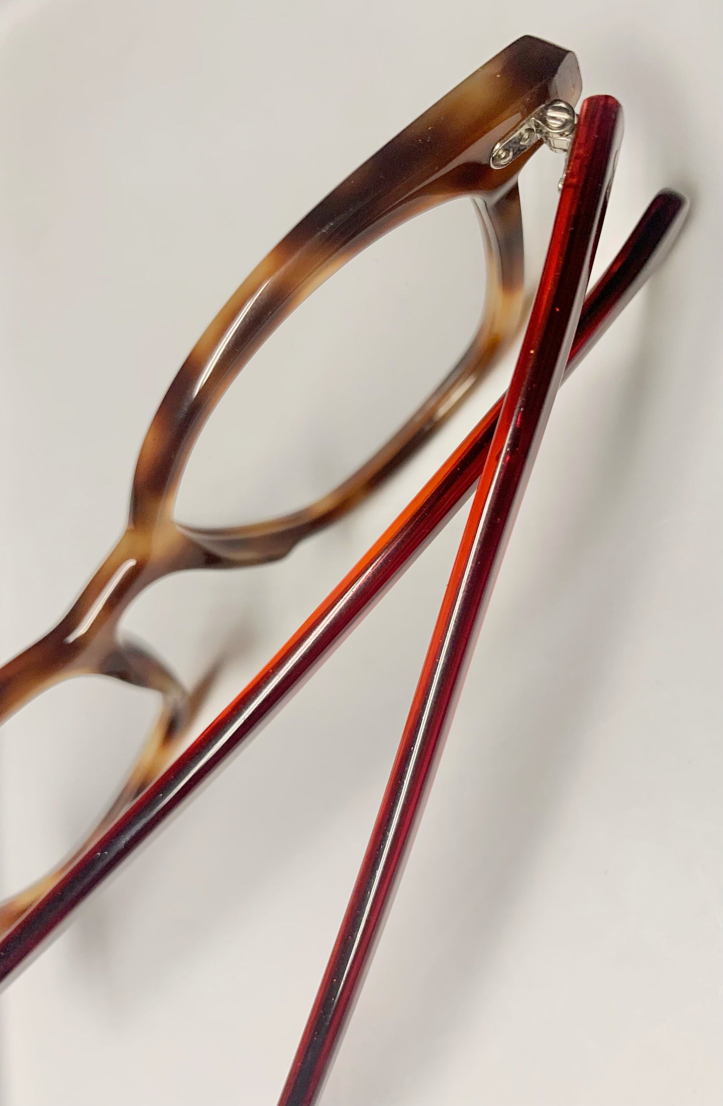 matttew Belgium style PEGASE 639 tortoise shell brown red acetate made in France