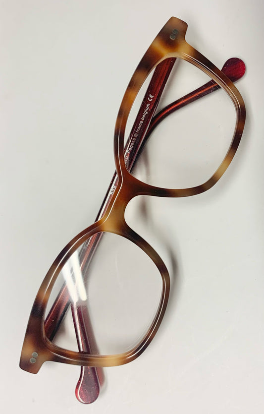 matttew Belgium style PEGASE 639 tortoise shell brown red acetate made in France